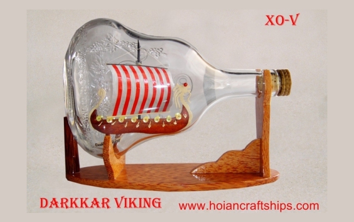 Darkkar Viking Ship in XO Bottle