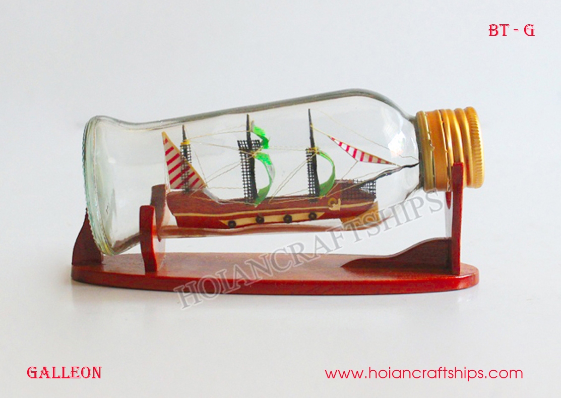 Galleon Ship in Small Bottle (Green)