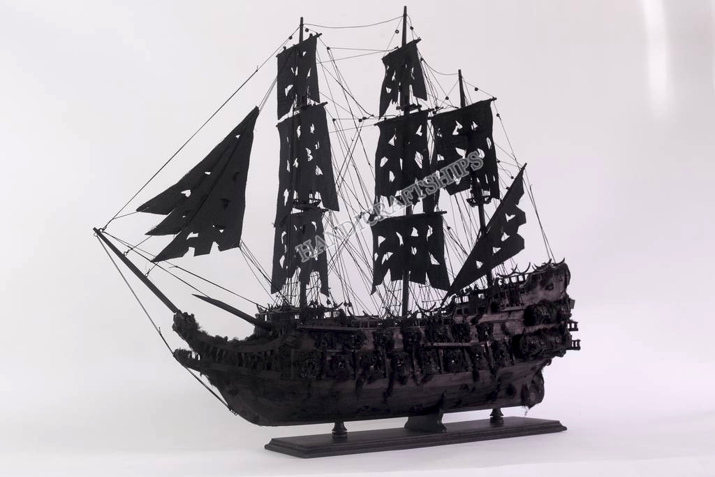 Black Pearl Pirate ship 1,2m
