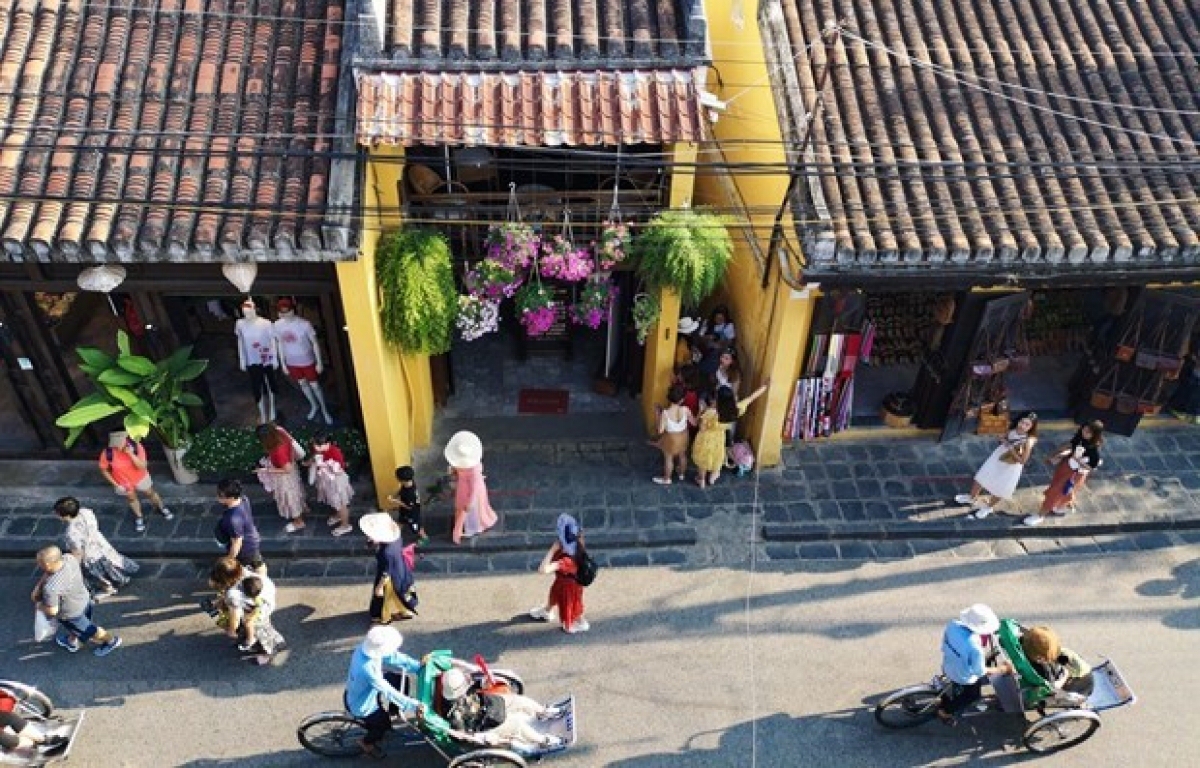 Visitors at Hoi An ancient town