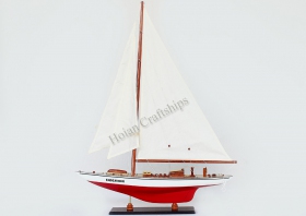 Endeavour Yacht (Red-White)