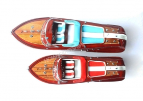 Combos of 2 Riva boats (50cm & 67cm - red & blue)