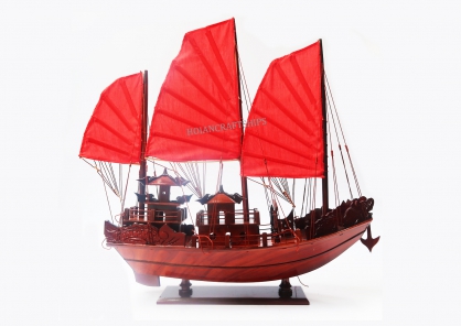 Halong Junk boat (Red sail - Rosewood)